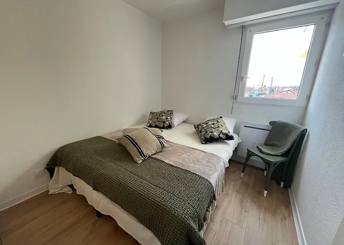 아파트 T3 En Bord De A Avec Parking Securise - Fr-1-374-235 *