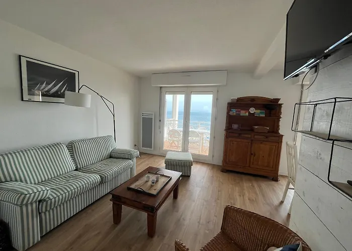 アパート T3 En Bord De A Avec Parking Securise - Fr-1-374-235 *